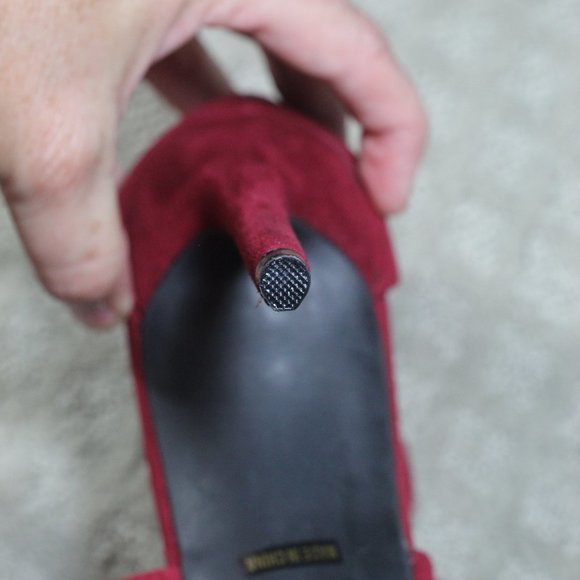 NWOT Anne Michelle Size 10 Burgundy Red Zipper Heel Suede Stilettos - Picture 8 of 8